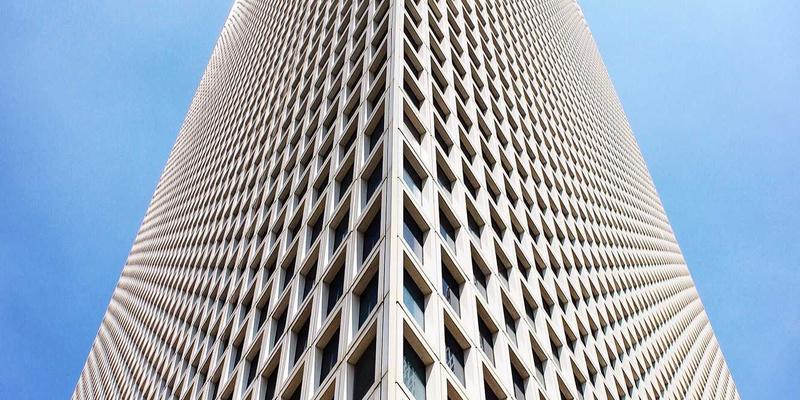 中国制造新标杆：宁波华宇智能风机控制系统如何为大型厂房实现节能与空气净化双突破