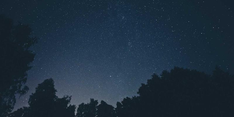 从初效到高效：宁波华宇洁净室空调系统风机的压差匹配与能耗优化实践